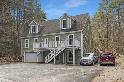 54 Henry Drive Effingham NH 03882
