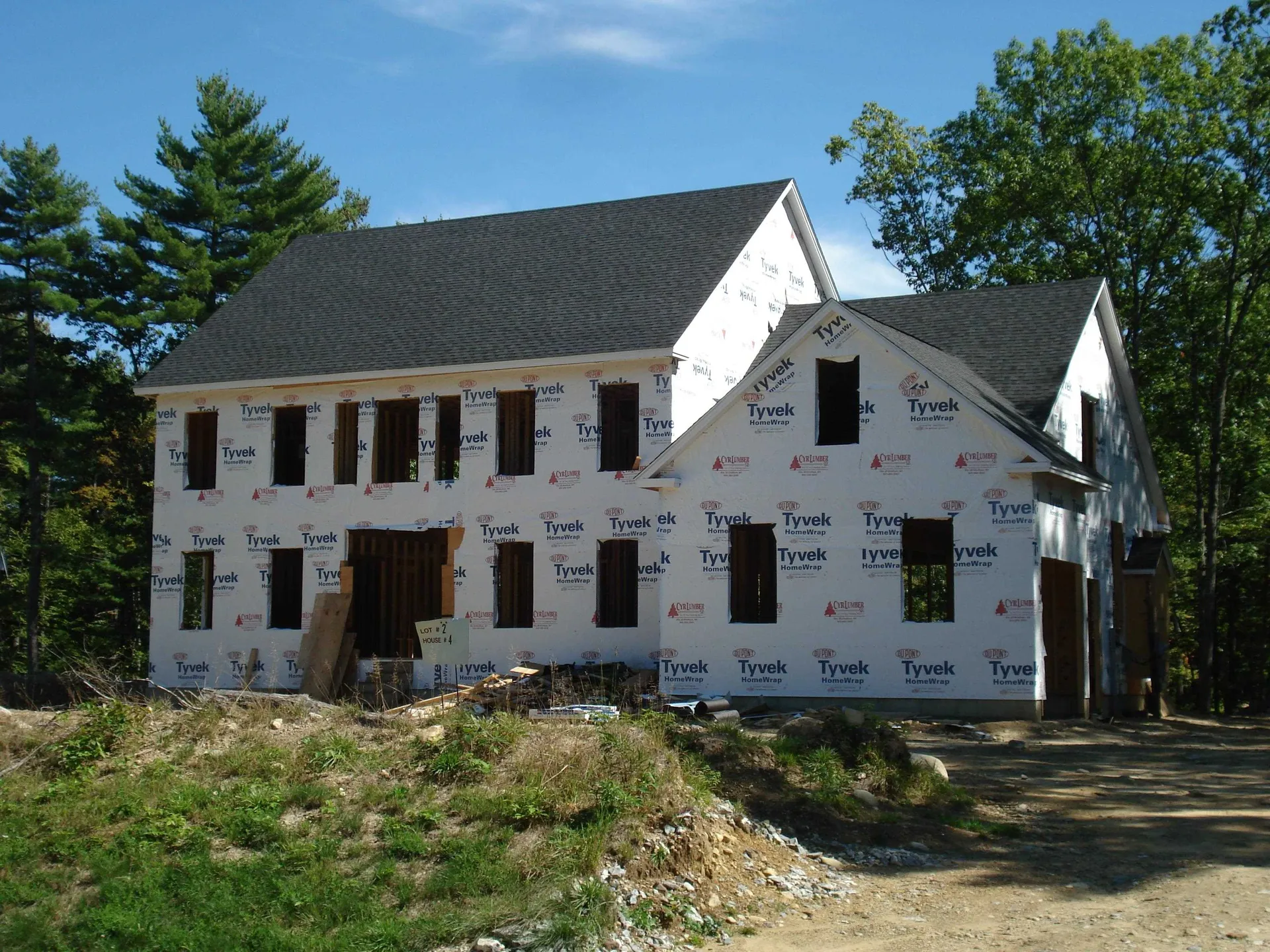 3 Estella Way Bedford NH 03110