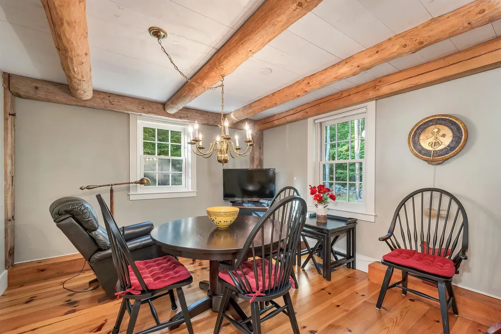 369 Stoddard Road Wolfeboro NH 03894