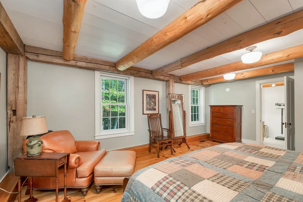 369 Stoddard Road Wolfeboro NH 03894