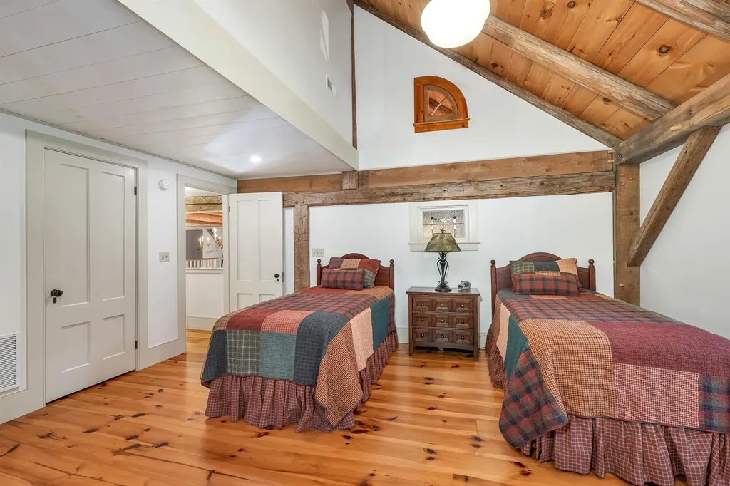 369 Stoddard Road Wolfeboro NH 03894