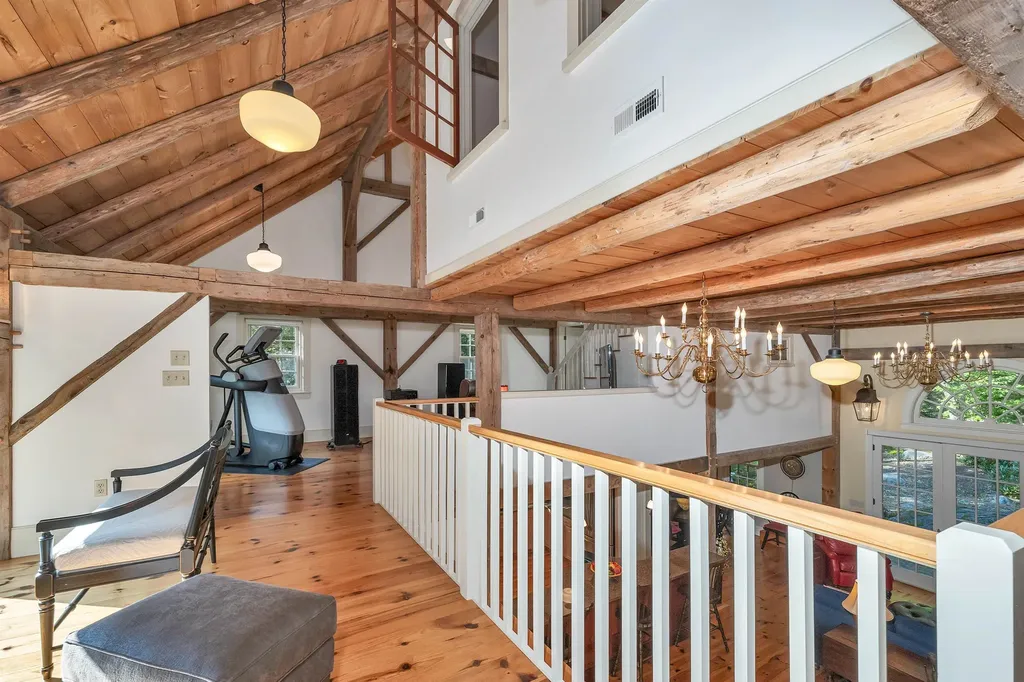 369 Stoddard Road Wolfeboro NH 03894