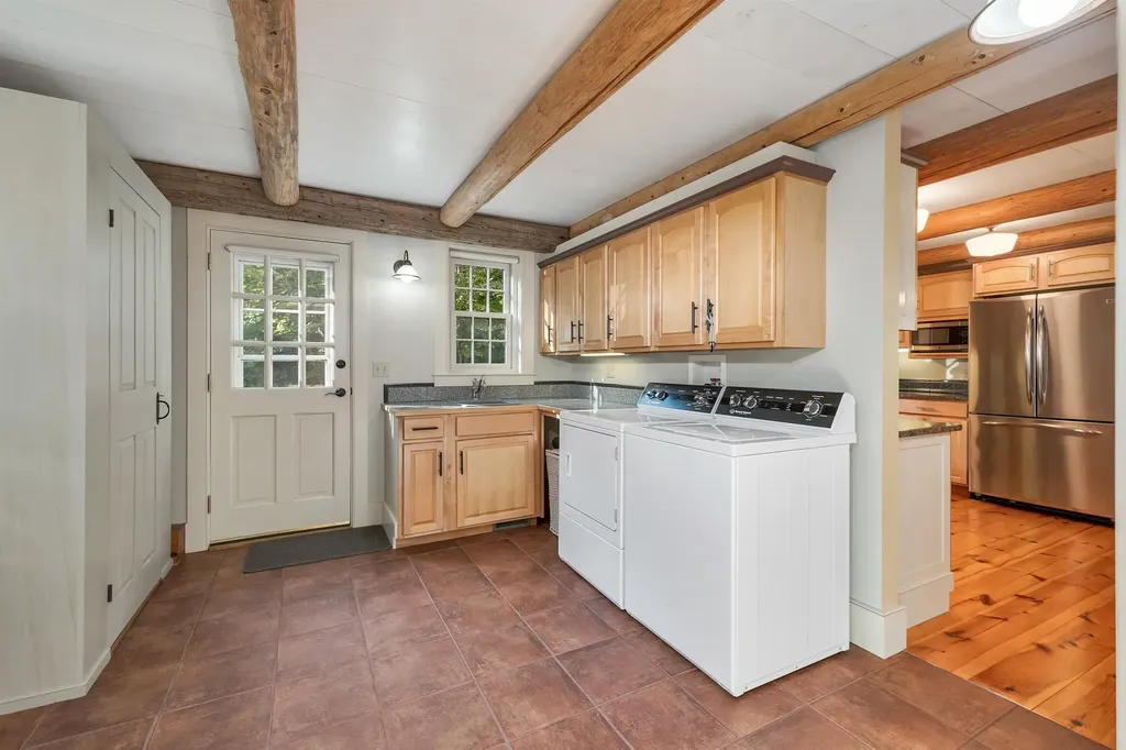 369 Stoddard Road Wolfeboro NH 03894