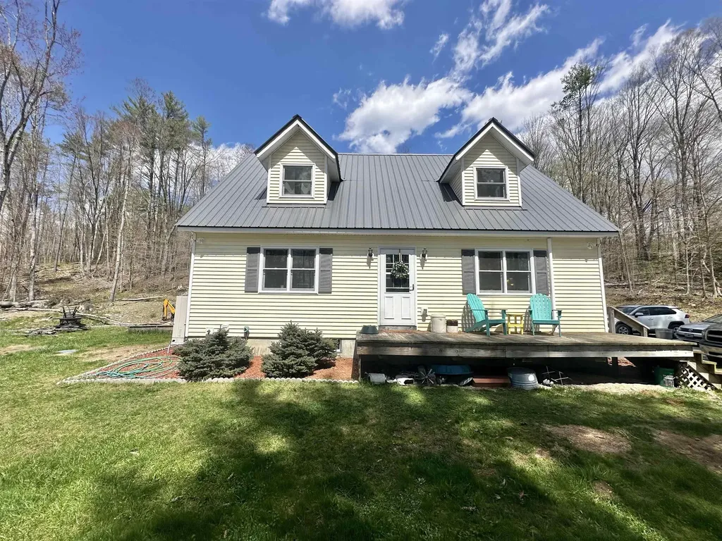 165 Gramma Cutts Lane Townshend VT 05353
