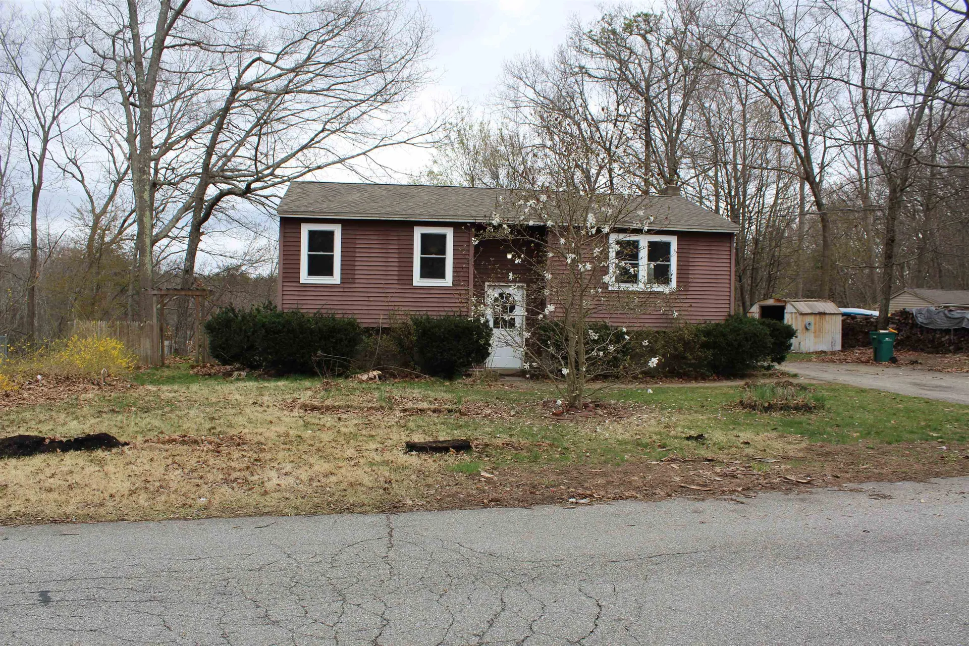 42 Forest Park Drive Rochester NH 03868
