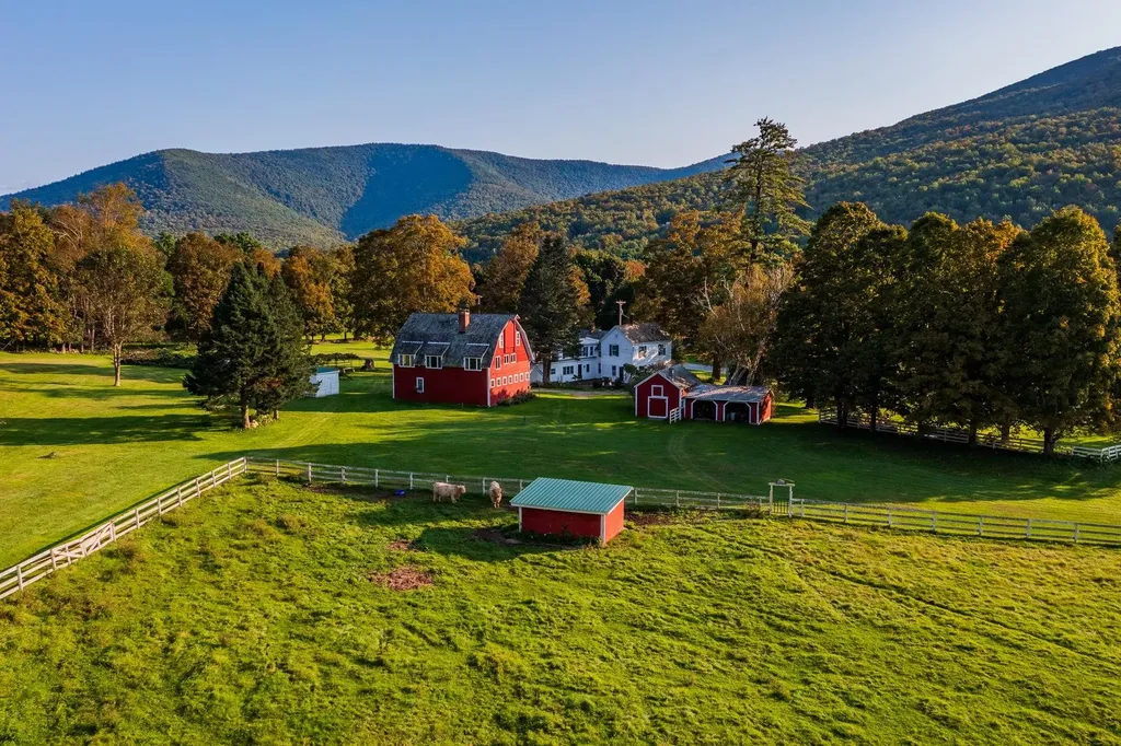 3402 Vt Route 313w Arlington VT 05250