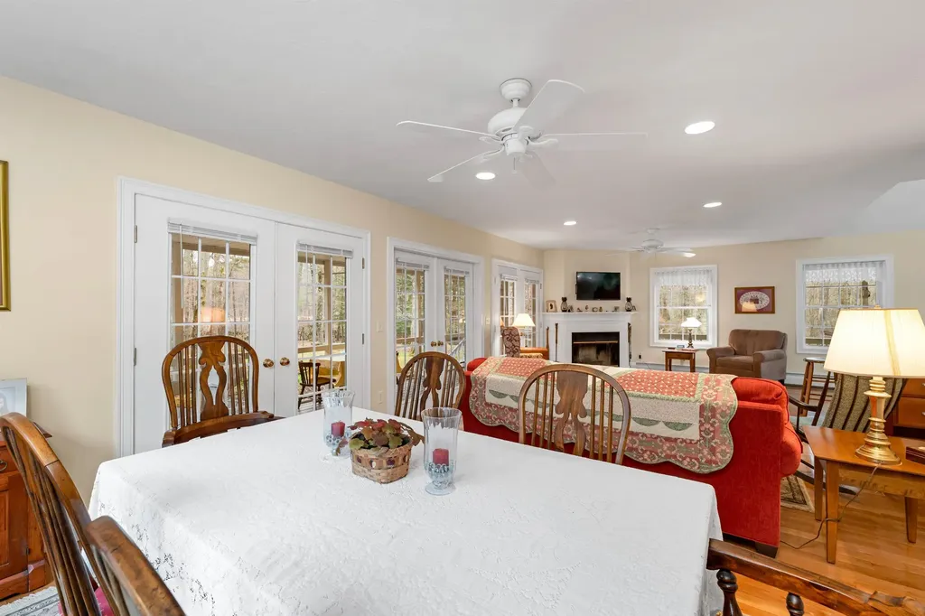11 Windsong Place Meredith NH 03253