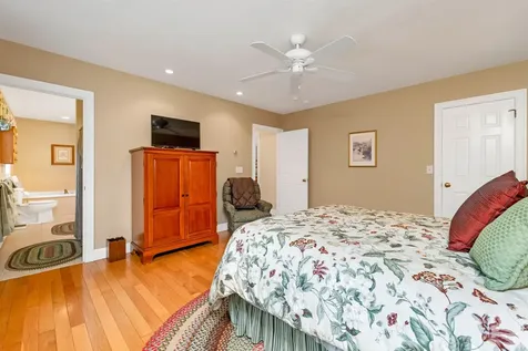 11 Windsong Place Meredith NH 03253