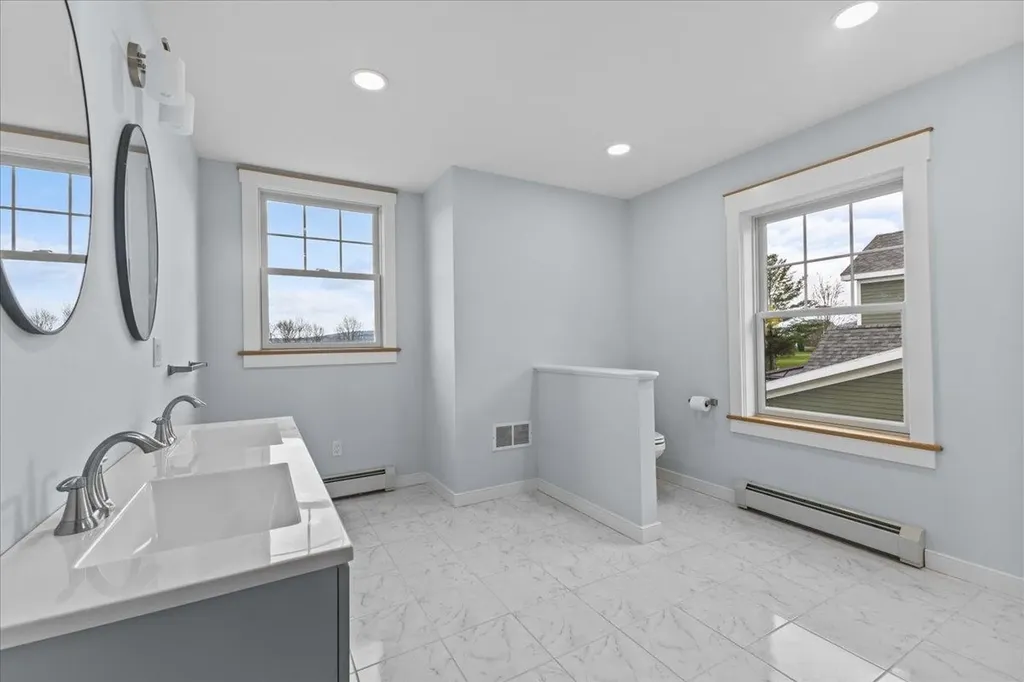 211 Highland Terrace South Burlington VT 05403