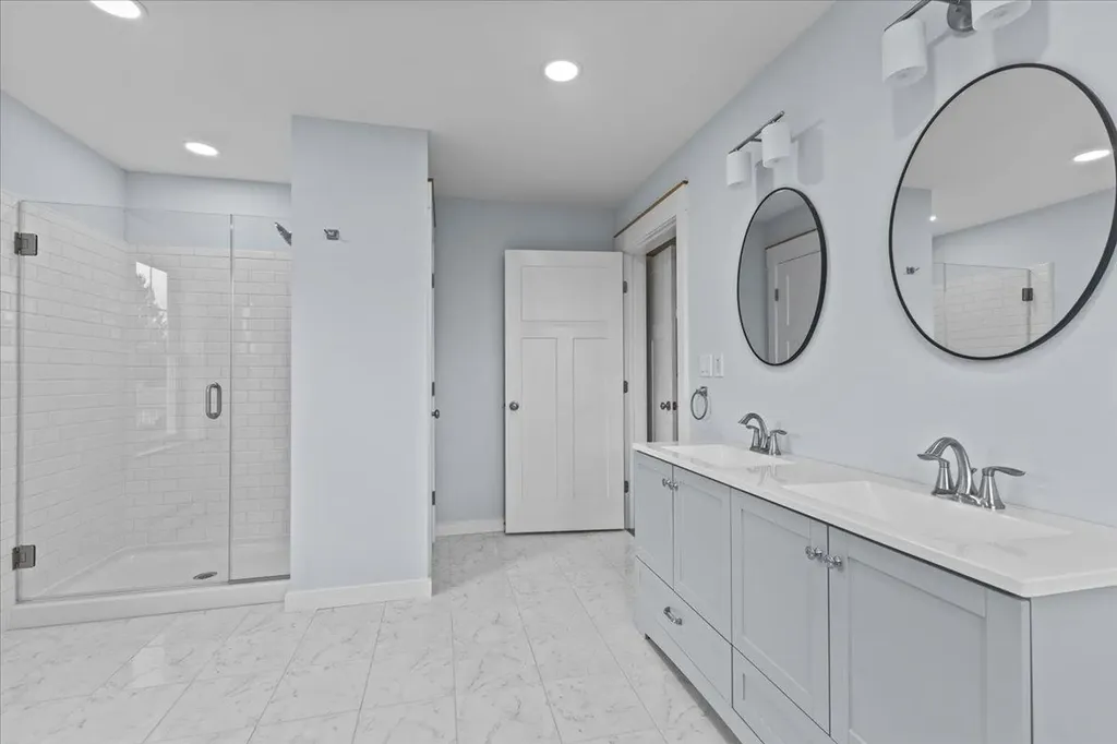211 Highland Terrace South Burlington VT 05403