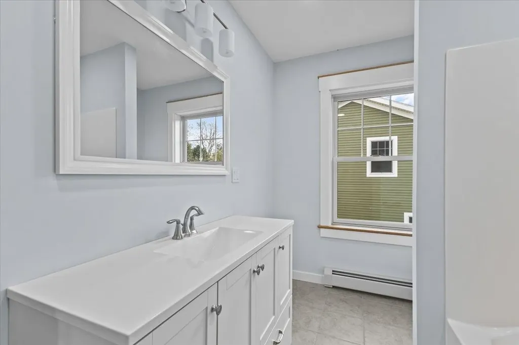 211 Highland Terrace South Burlington VT 05403