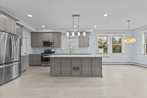 211 Highland Terrace South Burlington VT 05403