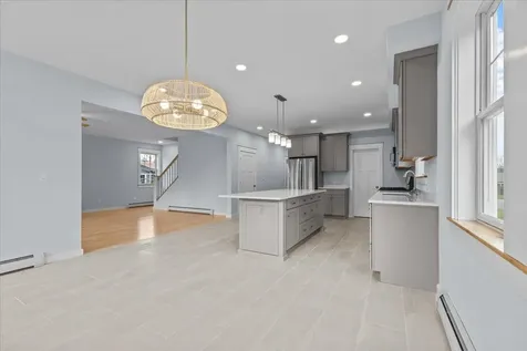 211 Highland Terrace South Burlington VT 05403