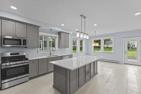 211 Highland Terrace South Burlington VT 05403