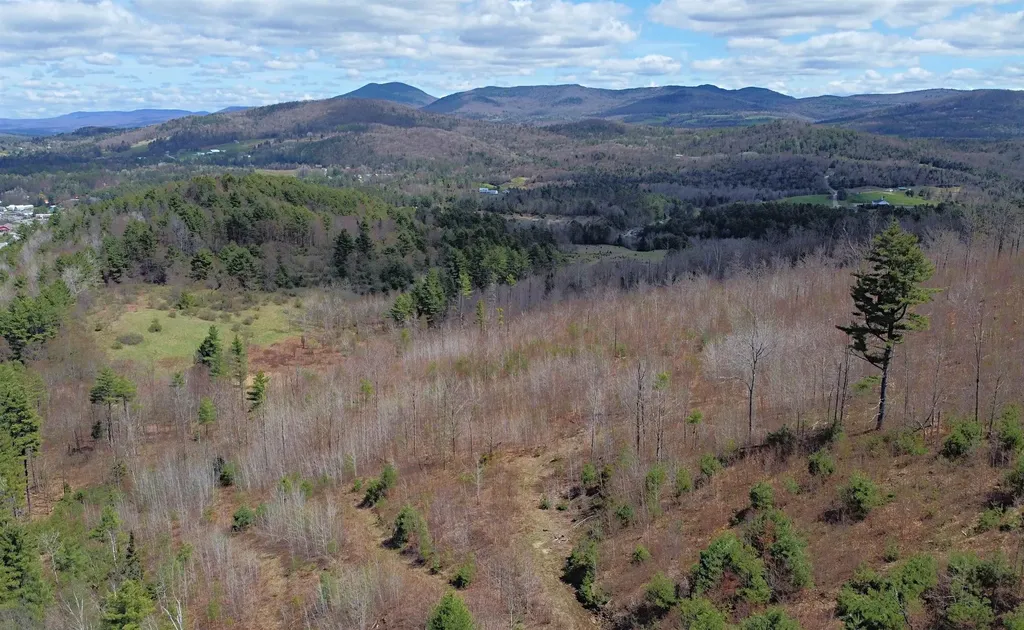 00 Memorial Drive Lyndon VT 05851