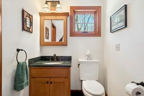 1351 Mayhew Turnpike Bridgewater NH 03222