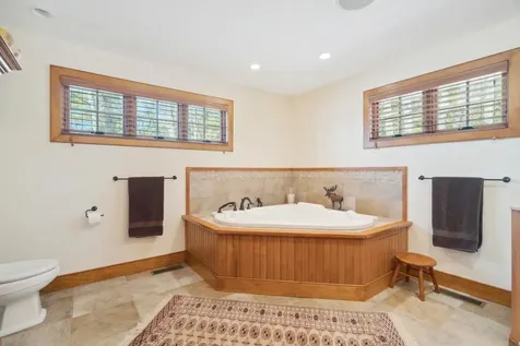 1351 Mayhew Turnpike Bridgewater NH 03222