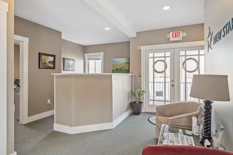 183 Mammoth Road Londonderry NH 03053