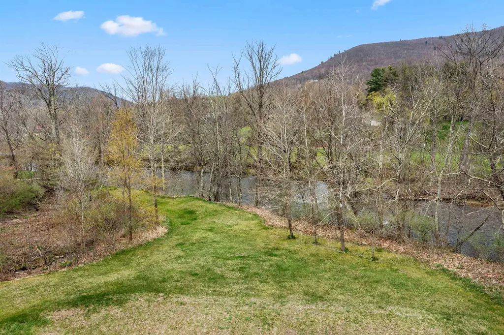 2318 River Road Arlington VT 05250