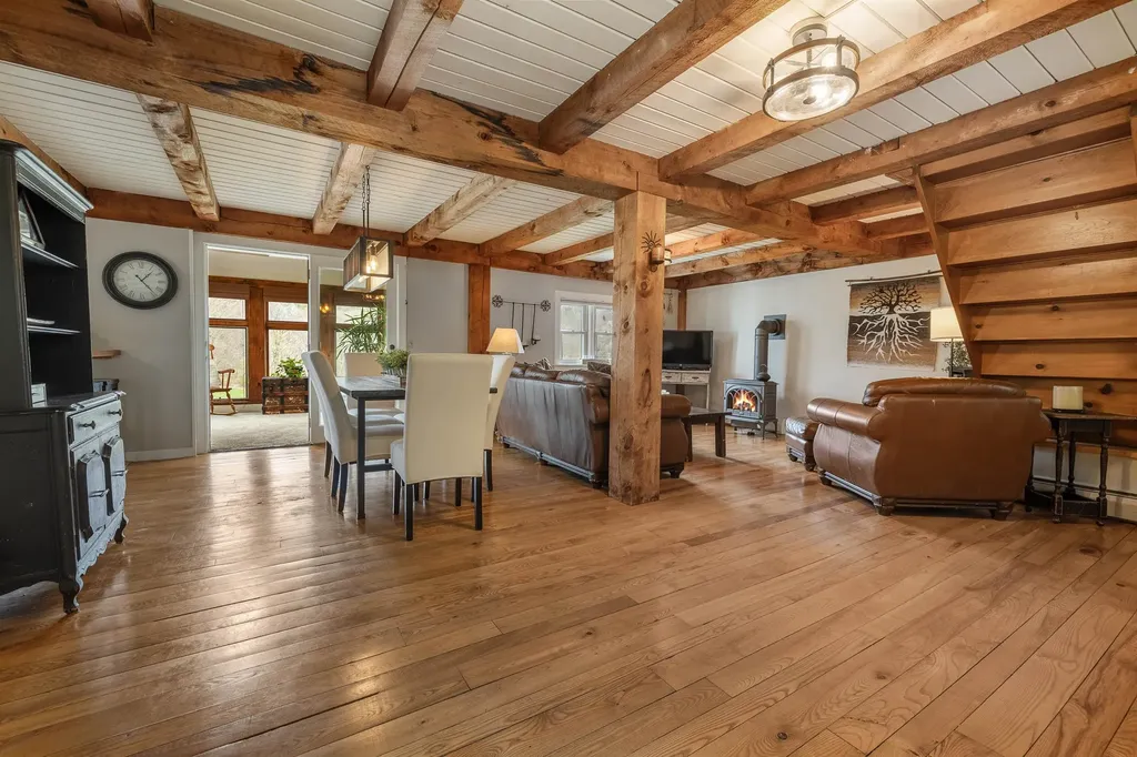 2318 River Road Arlington VT 05250