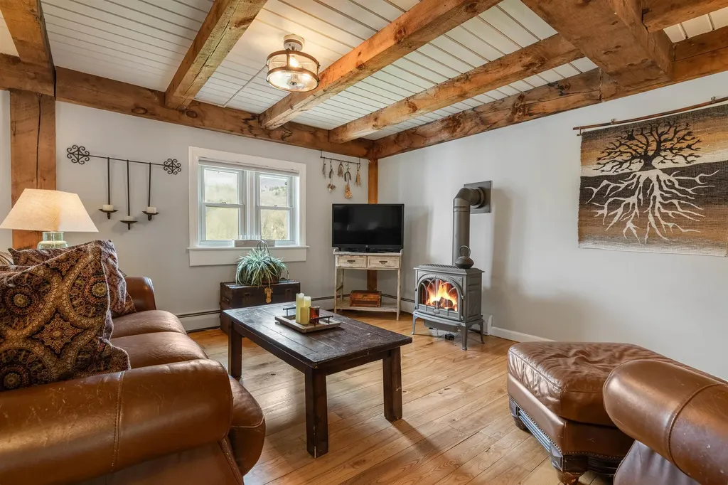 2318 River Road Arlington VT 05250