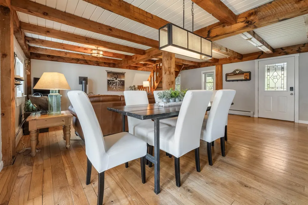 2318 River Road Arlington VT 05250