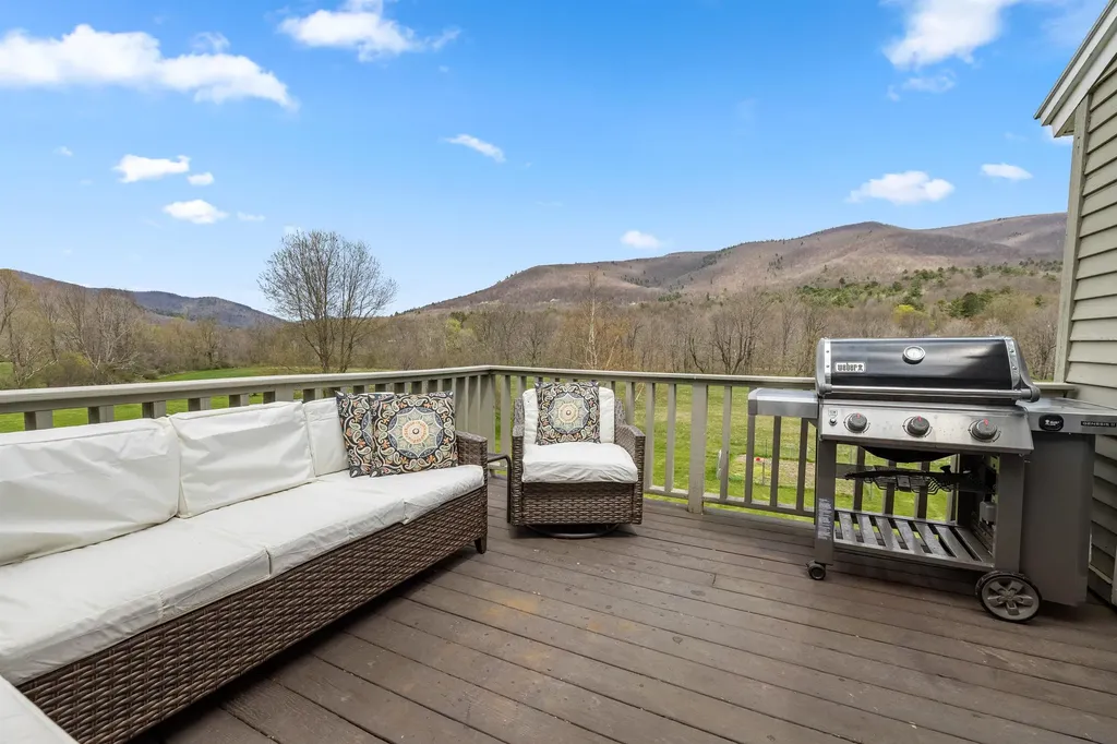 2318 River Road Arlington VT 05250