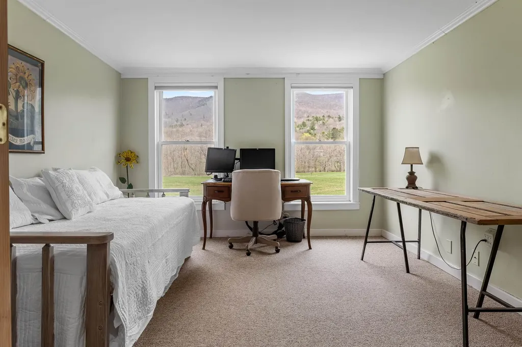 2318 River Road Arlington VT 05250