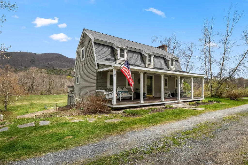 2318 River Road Arlington VT 05250