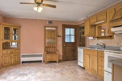 7 Dartmouth Road Swanzey NH 03446