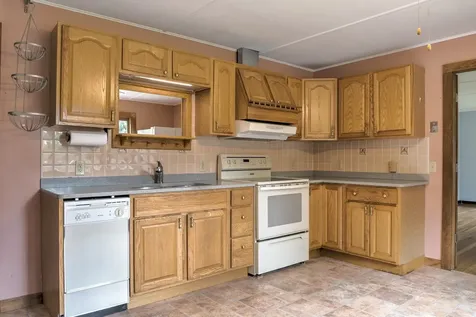7 Dartmouth Road Swanzey NH 03446