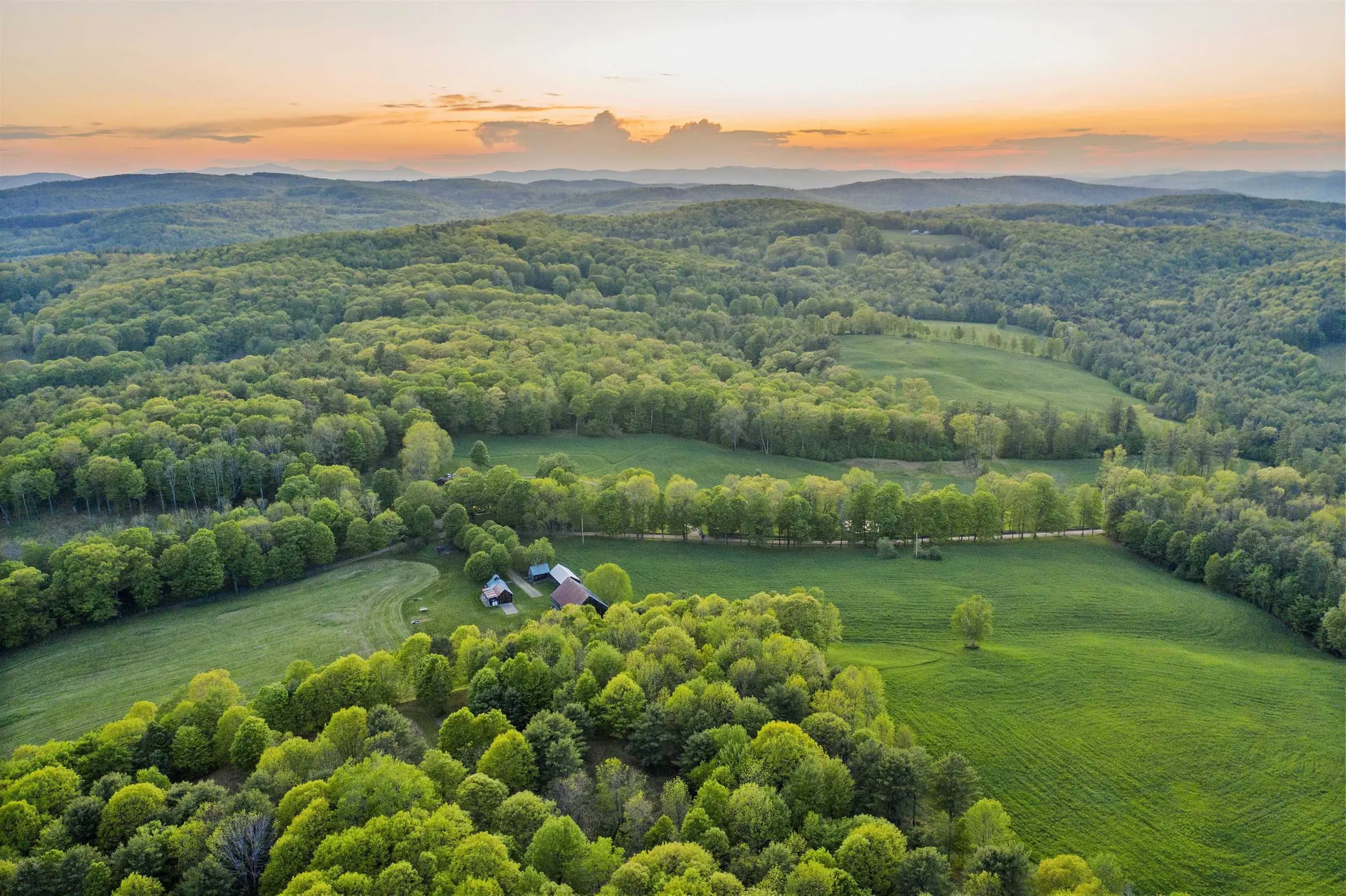 37 Brothers Road Hartland VT 05048