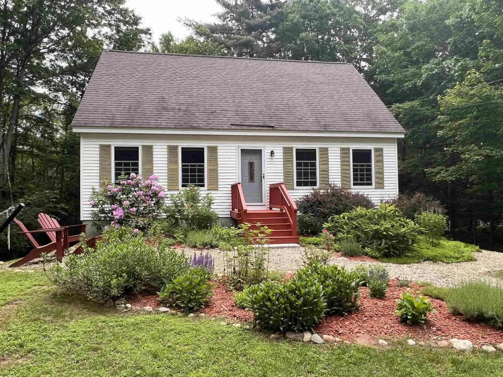 126 North Shore Drive Barnstead NH 03225