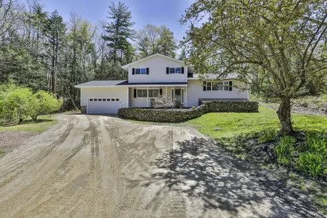 673 Black Brook Road Goffstown NH 03045