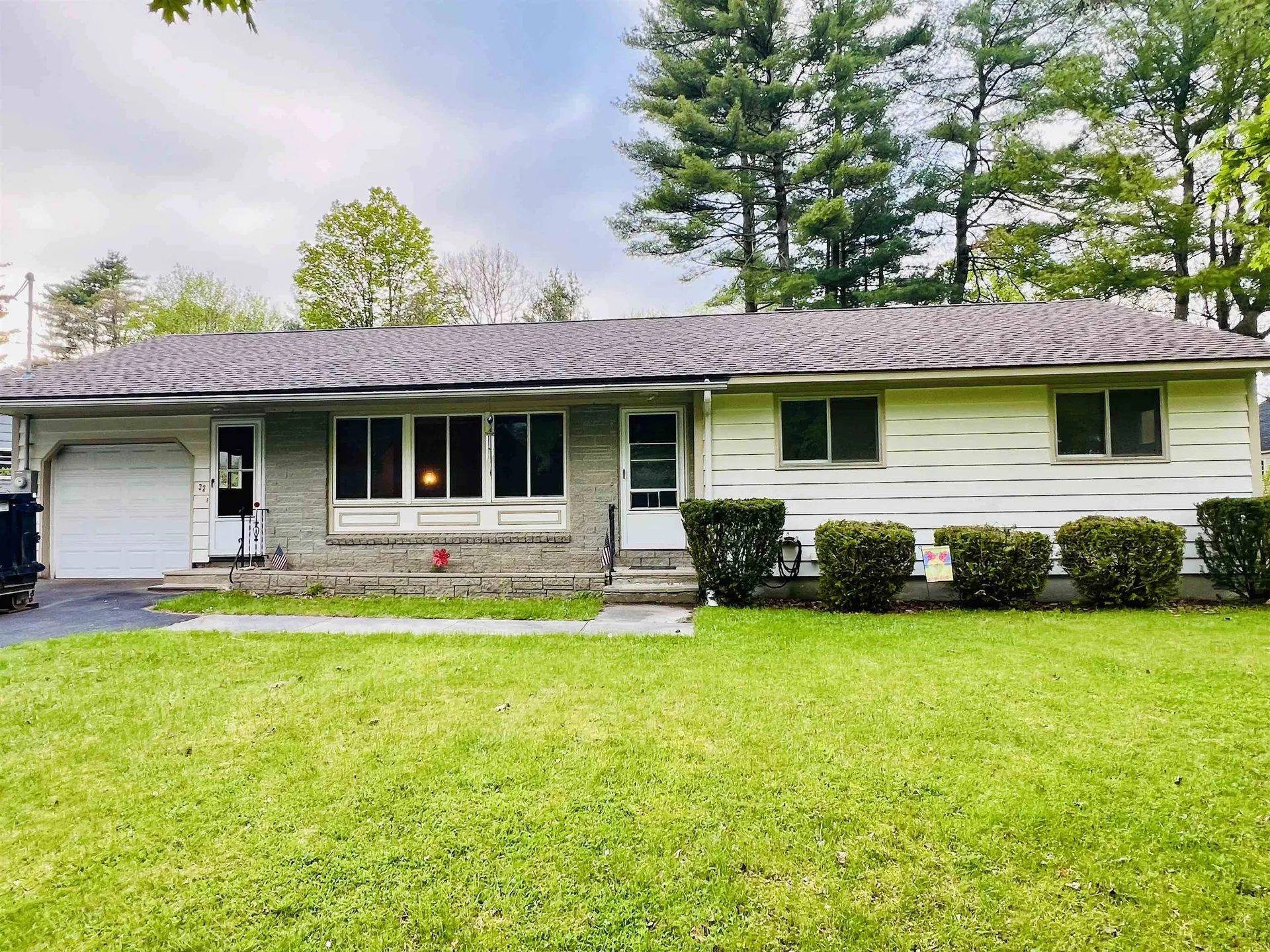 32 Lucinda Terrace Keene NH 03431