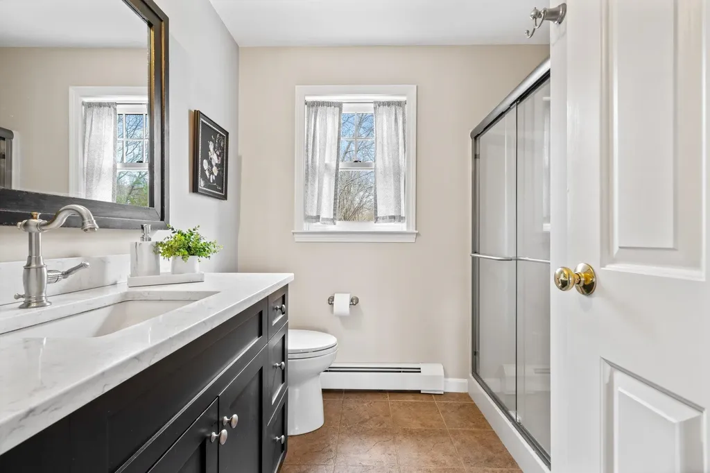 32 Alexander Drive Hampton NH 03842