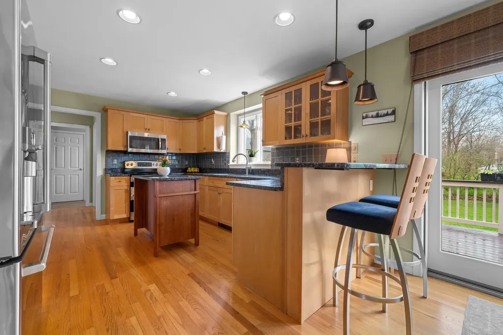 32 Alexander Drive Hampton NH 03842