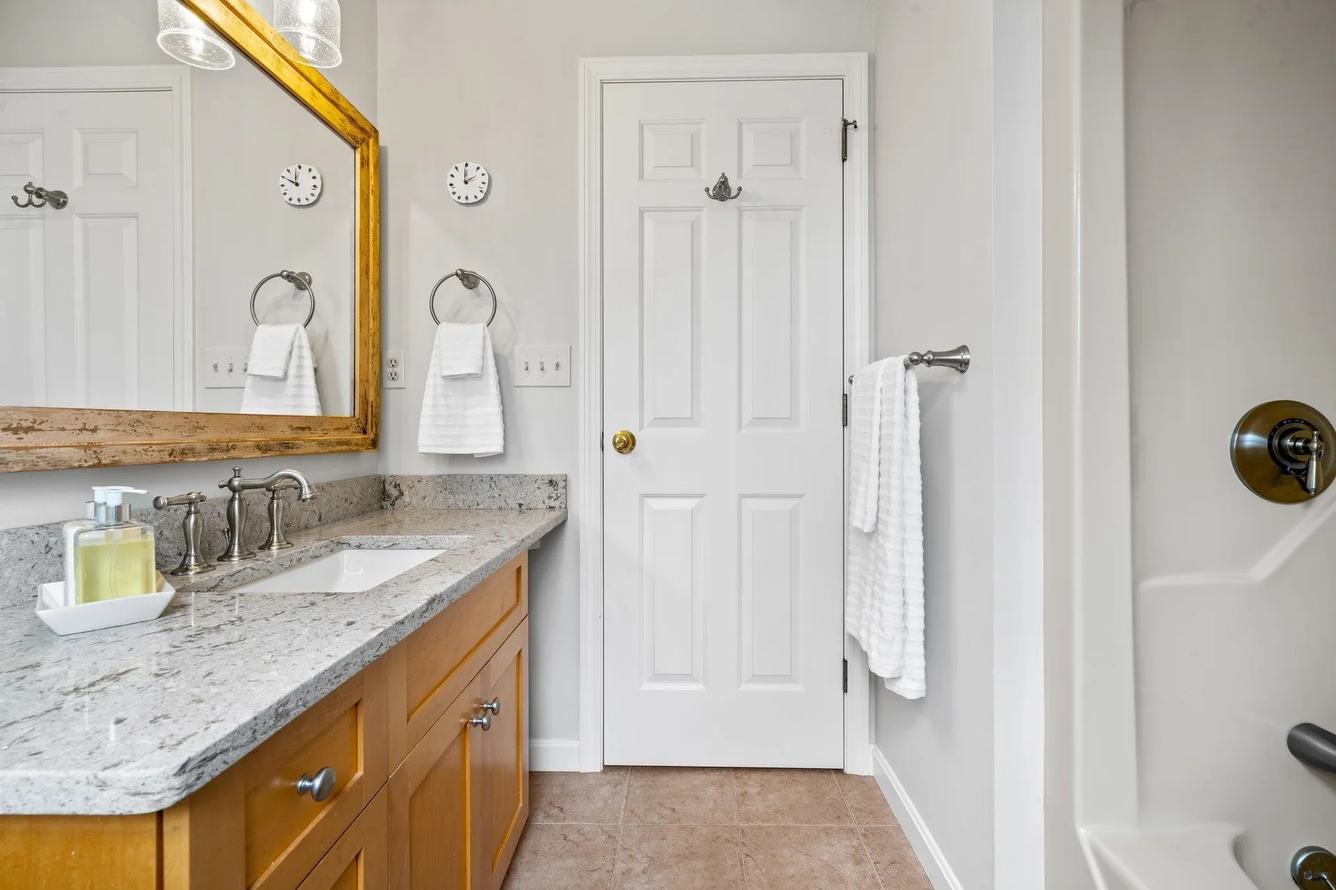 32 Alexander Drive Hampton NH 03842