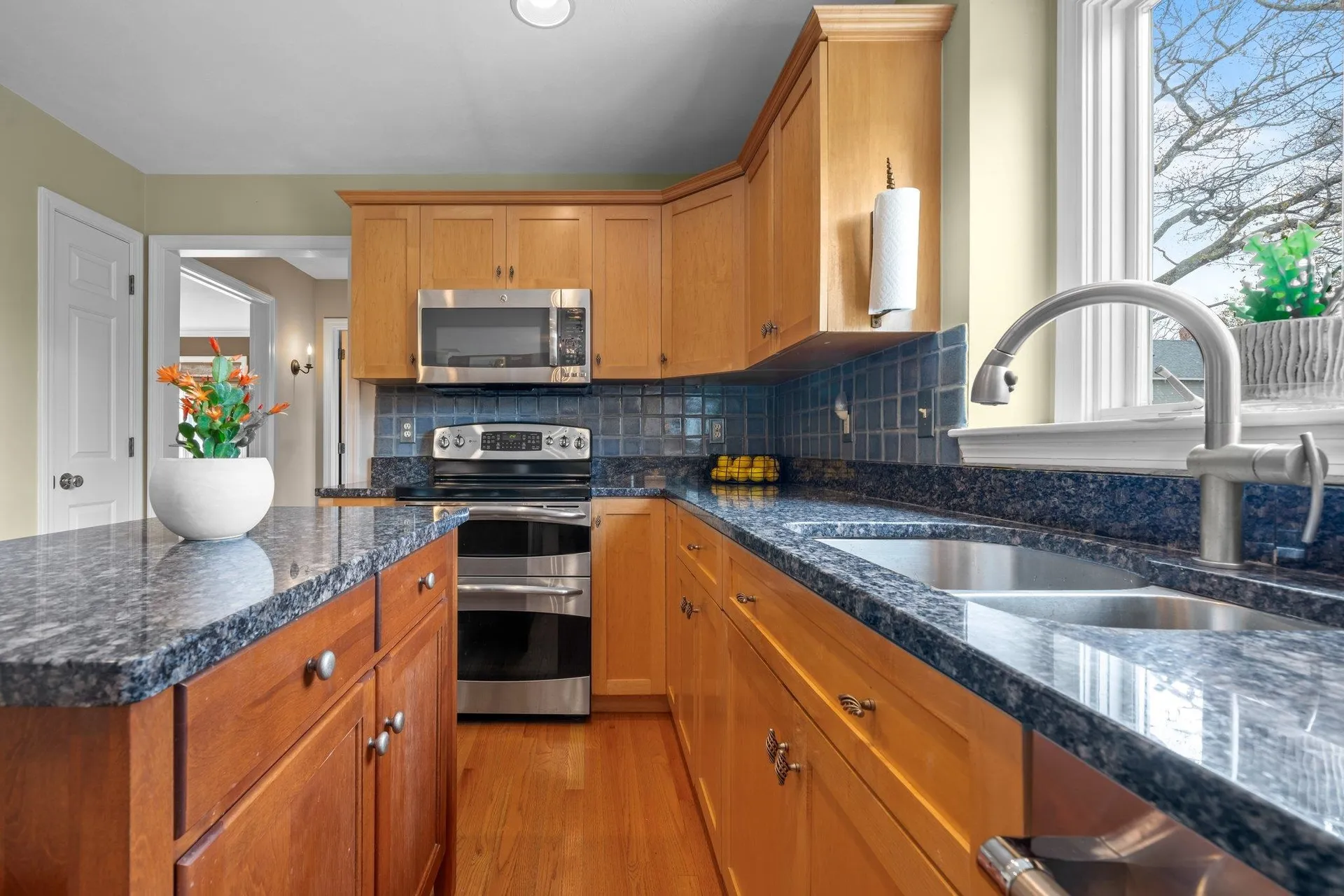 32 Alexander Drive Hampton NH 03842