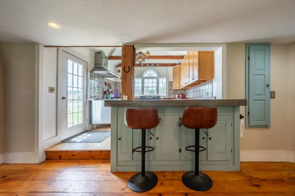 201 Us Route 4 Wilmot NH 03287