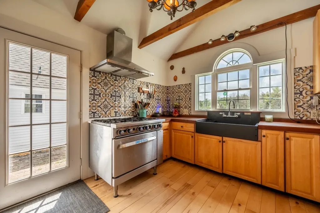 201 Us Route 4 Wilmot NH 03287