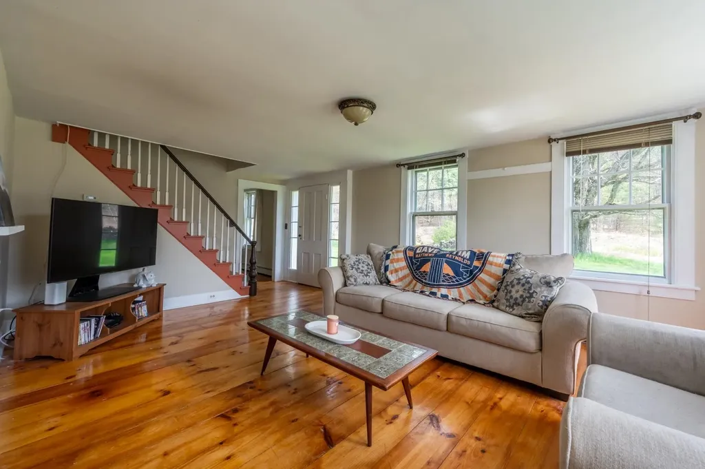 201 Us Route 4 Wilmot NH 03287