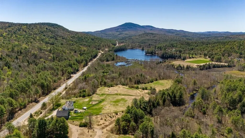 201 Us Route 4 Wilmot NH 03287