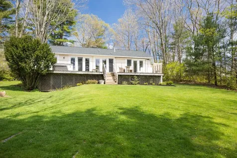 11 Dennett Road Kittery ME 03904