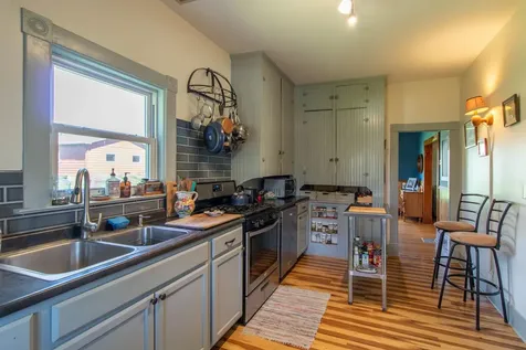 54 Colfax Street Newport City VT 05855-5505