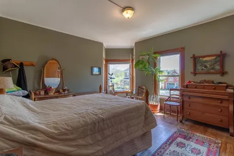 54 Colfax Street Newport City VT 05855-5505
