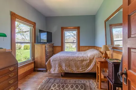 54 Colfax Street Newport City VT 05855-5505