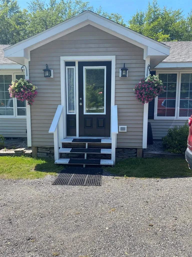 788 South Road Peru VT 05152