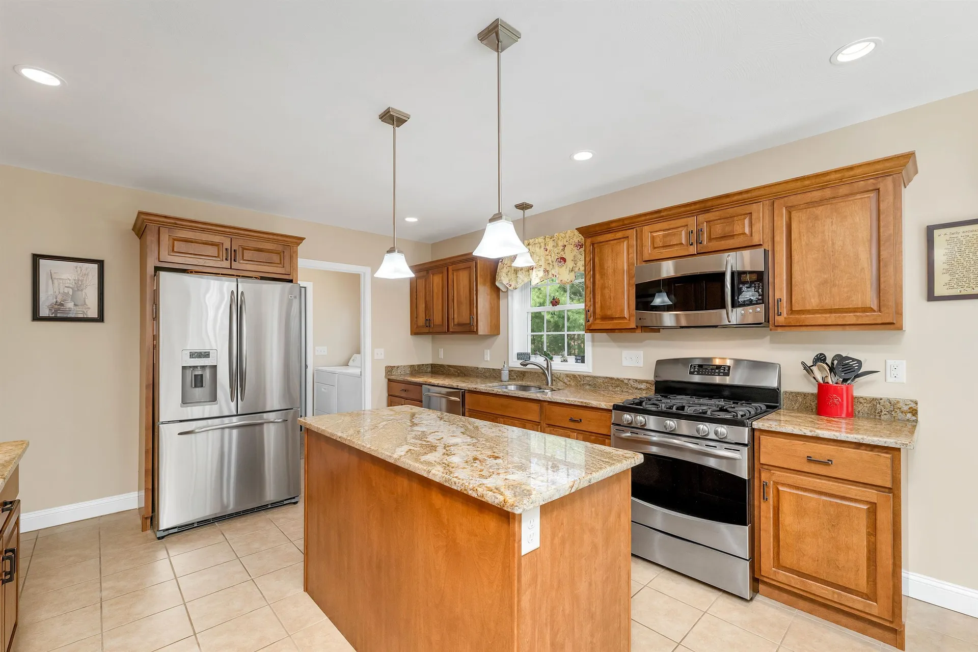 13 Phillips Pond Drive Sandown NH 03873