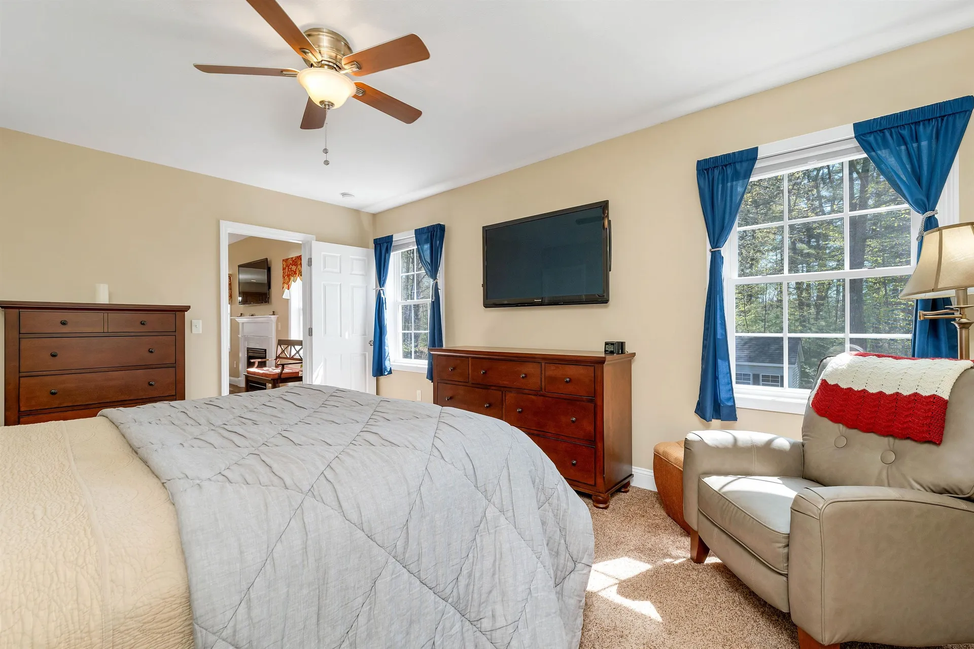 13 Phillips Pond Drive Sandown NH 03873